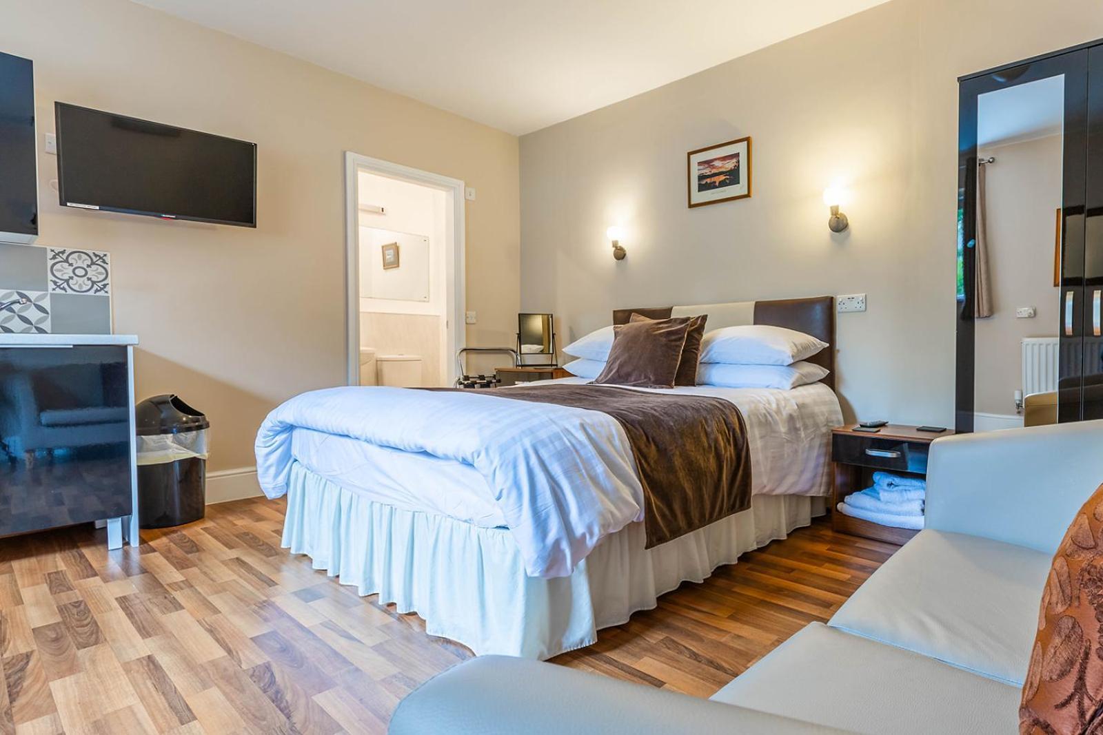 Windermere Studio Rooms - With Free Car Parking Onsite Exteriér fotografie