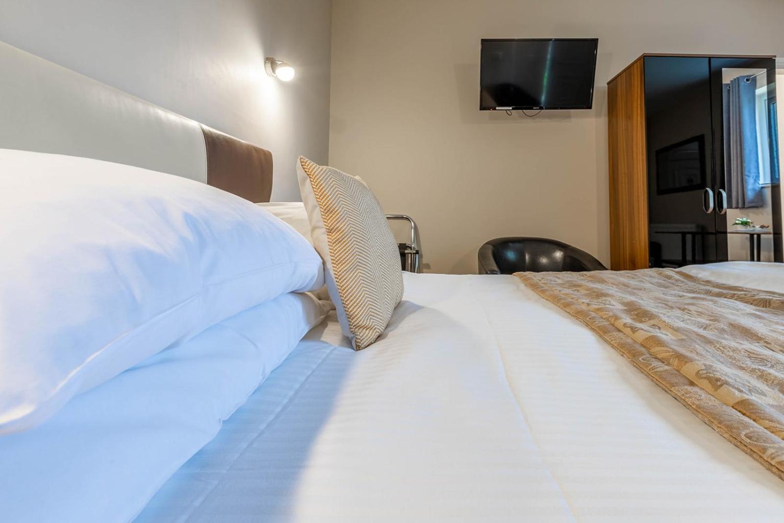 Windermere Studio Rooms - With Free Car Parking Onsite Exteriér fotografie