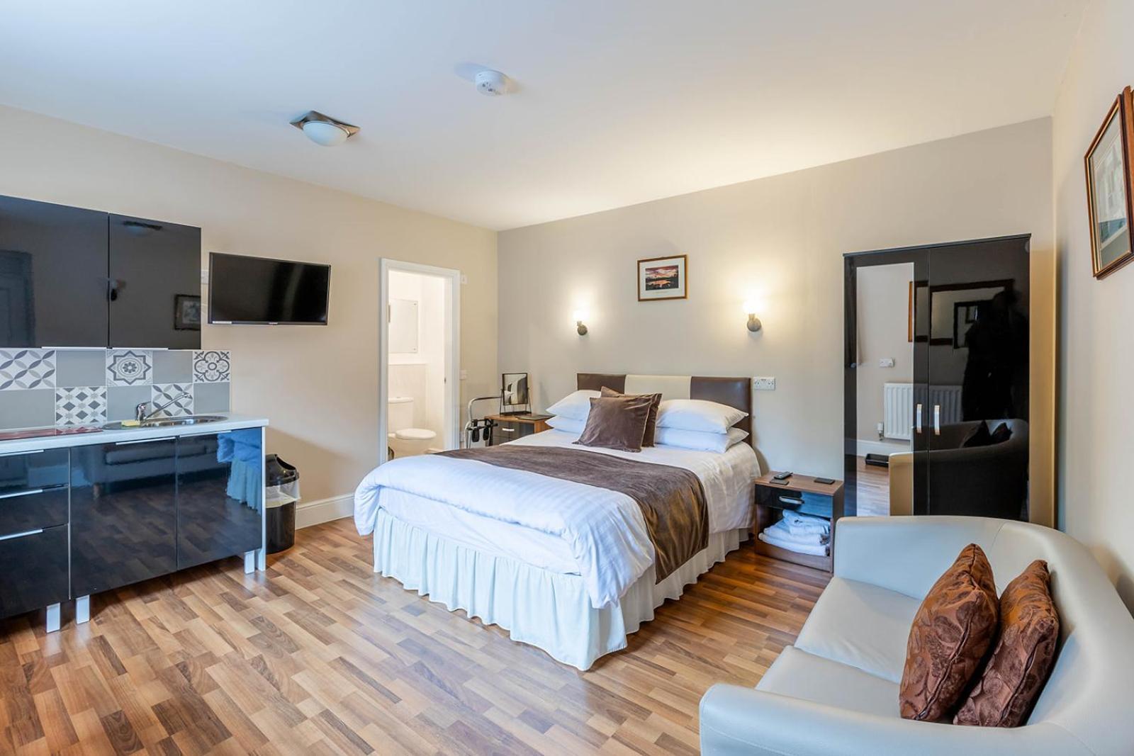 Windermere Studio Rooms - With Free Car Parking Onsite Exteriér fotografie