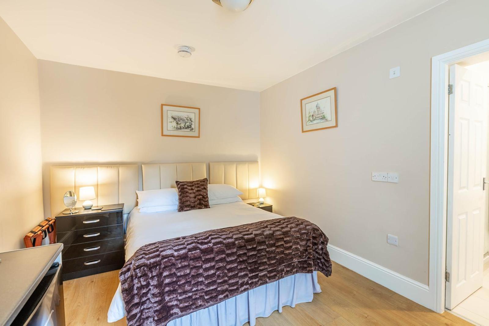 Windermere Studio Rooms - With Free Car Parking Onsite Exteriér fotografie