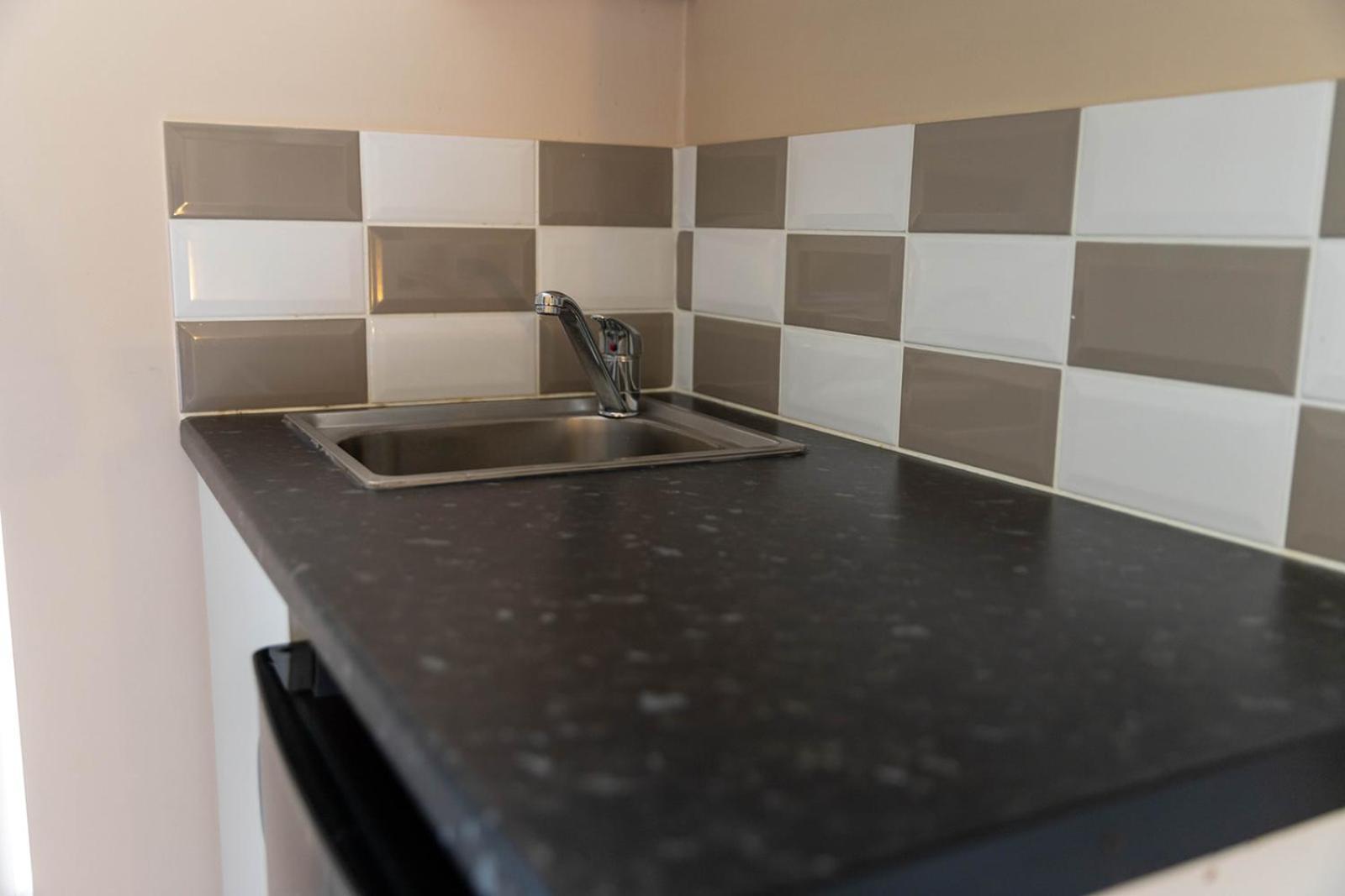 Windermere Studio Rooms - With Free Car Parking Onsite Exteriér fotografie