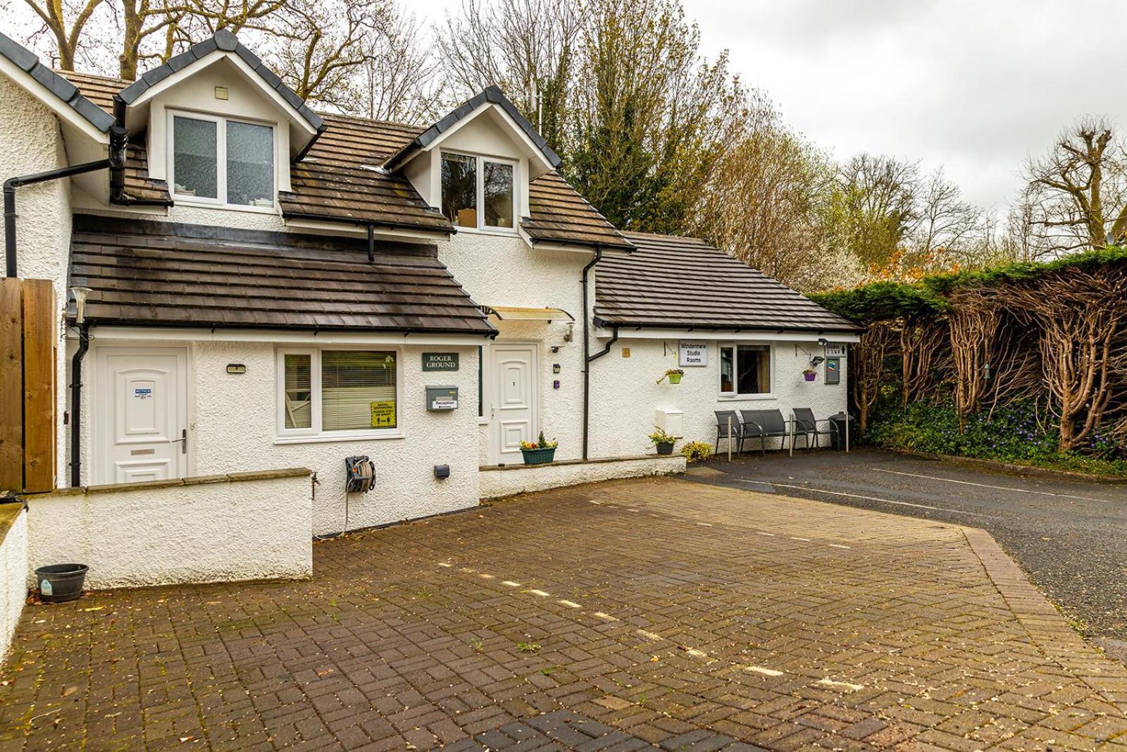 Windermere Studio Rooms - With Free Car Parking Onsite Exteriér fotografie